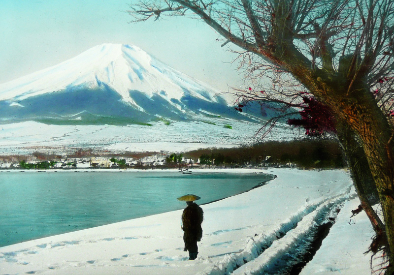 Illustration for article titled Hand-Colored Photos Turn Early 20th Century Japan Into A Dream World